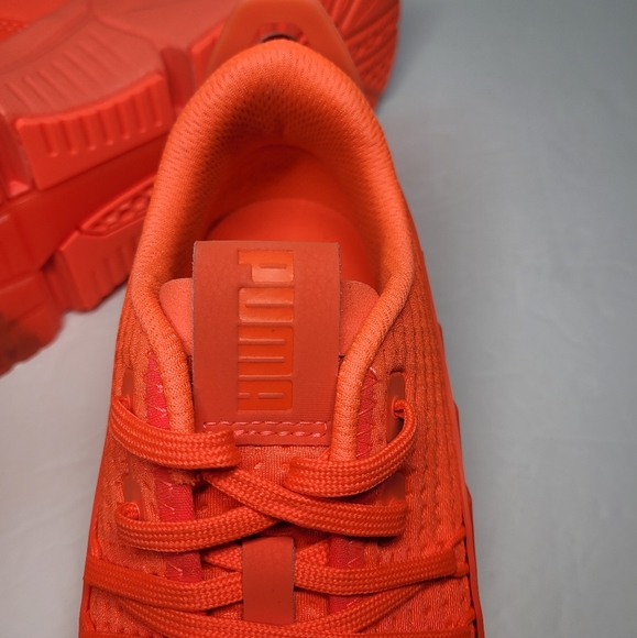 NEW PUMA LQDCELL OPTIC LIGHT SUIT RED ENERGY - Picture 13 of 13